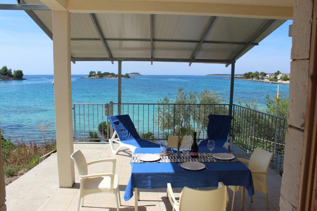 Apartments Andrea Vela Luka Eksteriør billede