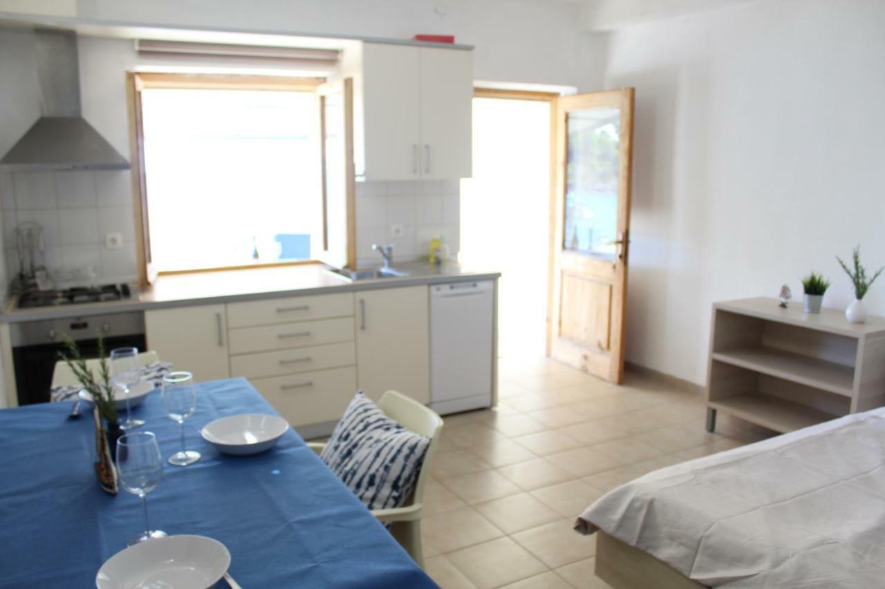 Apartments Andrea Vela Luka Eksteriør billede