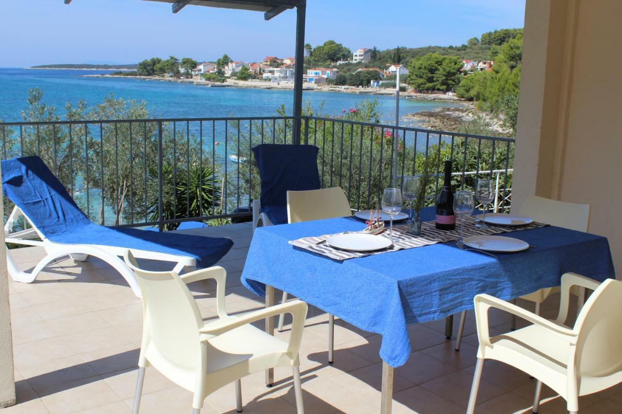 Apartments Andrea Vela Luka Eksteriør billede